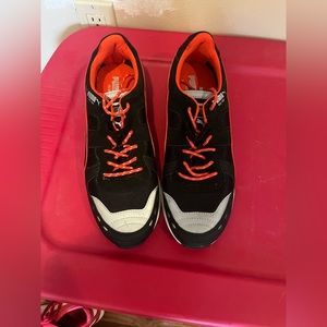 Puma Sport Lifestyle Sneakers Size 10